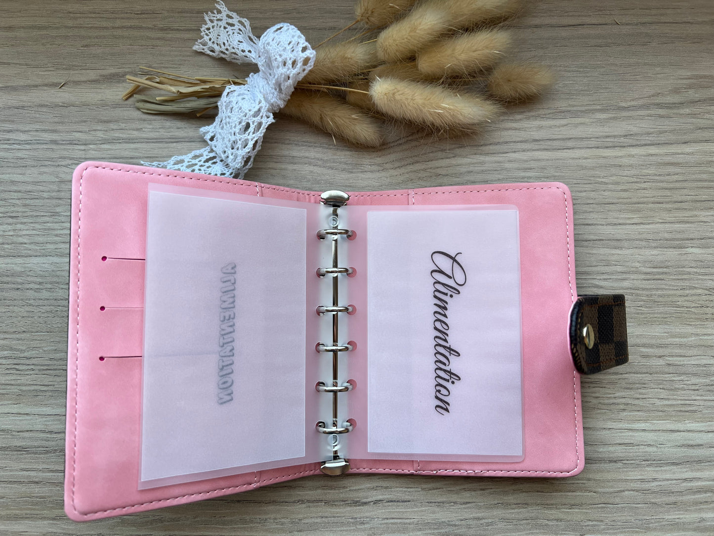 Enveloppes budget calque mat personnalisées perforées pour classeur A7