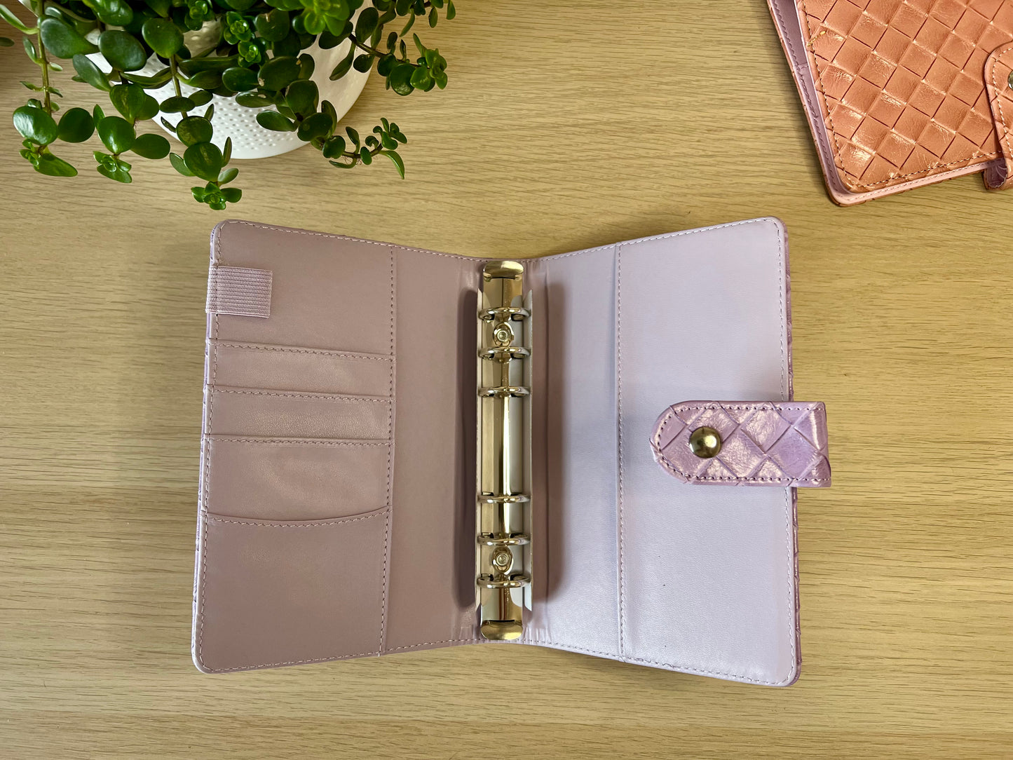 Classeur A6 6 anneaux similicuir tressé