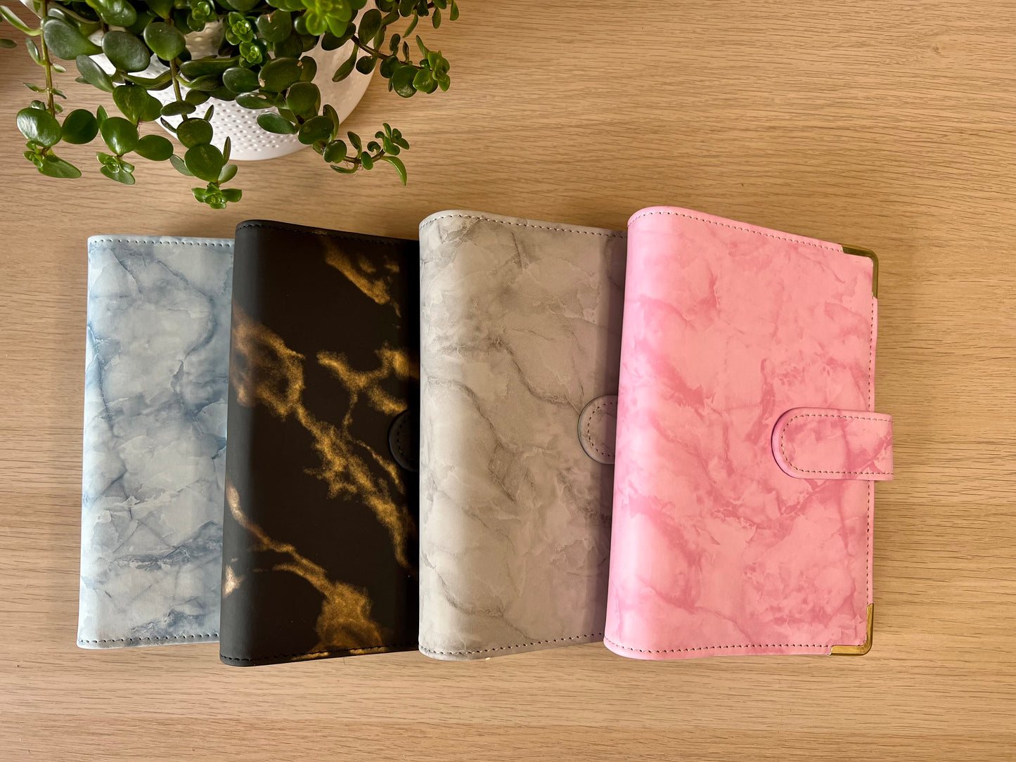 Classeur A6 6 anneaux effet marbré coins renforcés