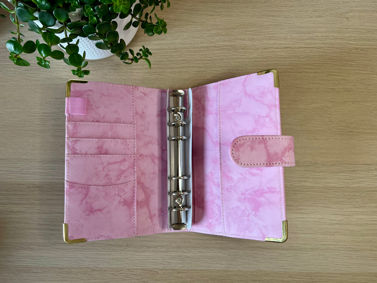 Classeur A6 6 anneaux effet marbré coins renforcés