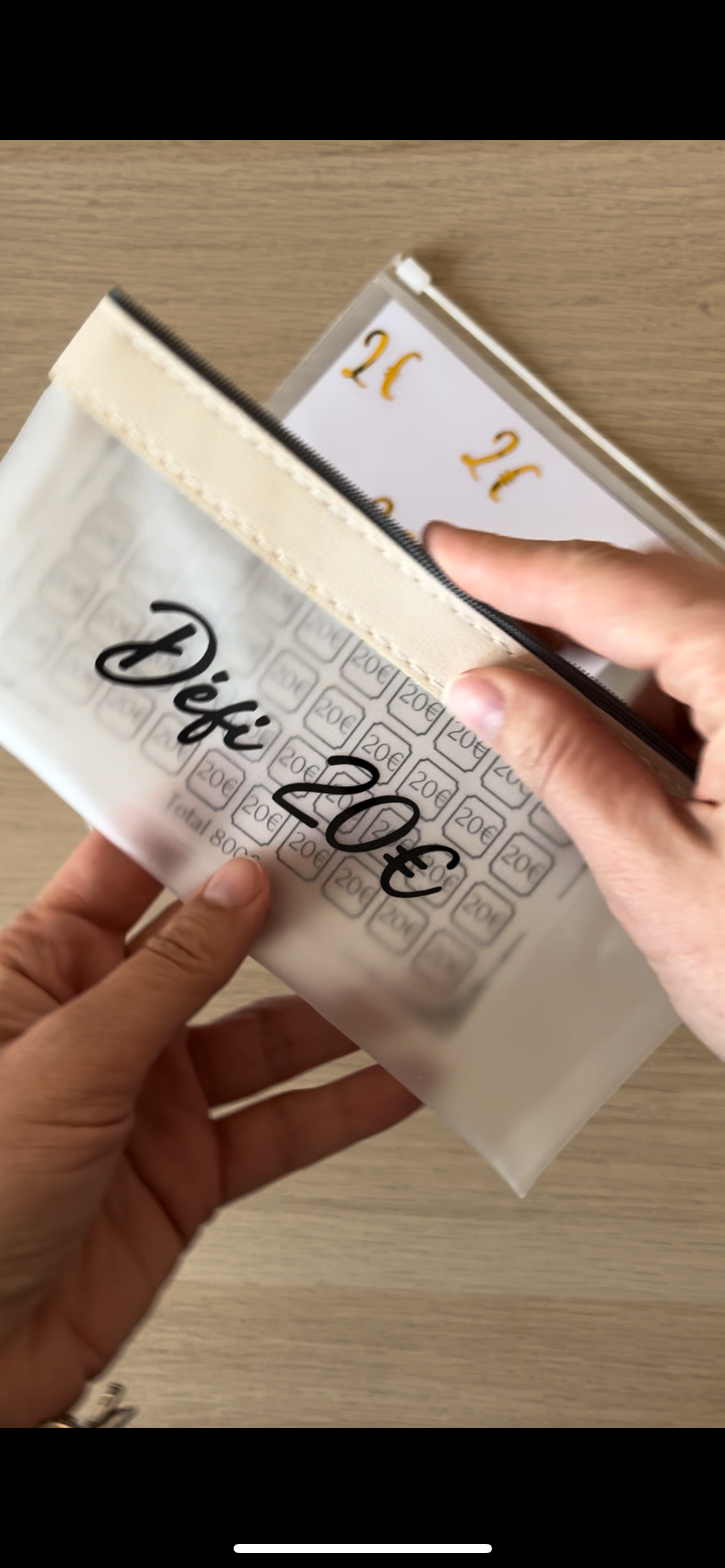 Fiche défis euros minimaliste et trousse beige en option